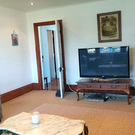 Featherston The Oaks- A Beautifully Appointed 1890S Villa מראה חיצוני תמונה