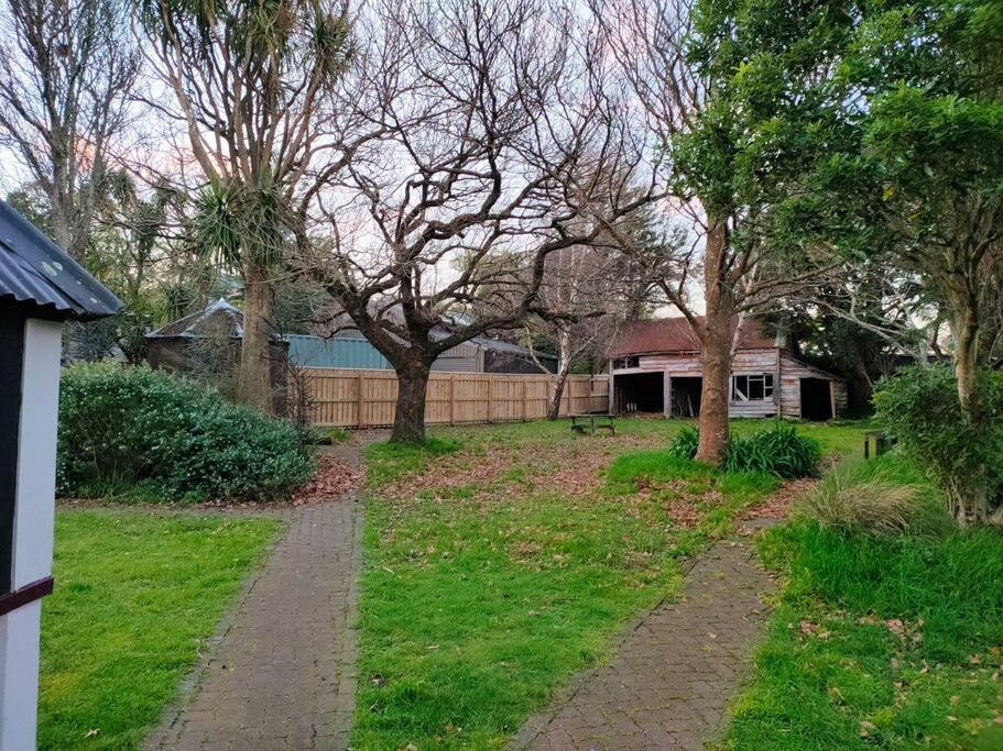 Featherston The Oaks- A Beautifully Appointed 1890S Villa מראה חיצוני תמונה