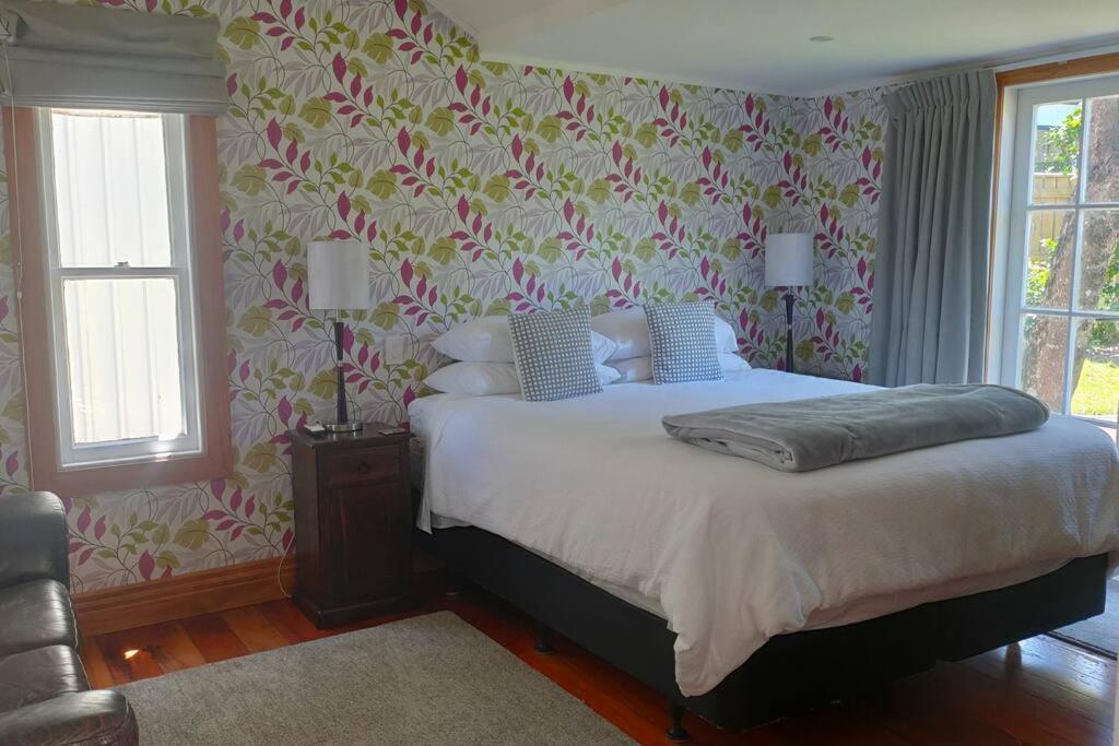Featherston The Oaks- A Beautifully Appointed 1890S Villa מראה חיצוני תמונה